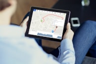  ردیاب خودرو (GPS): راهنمای کامل و خرید بهترین ردیاب خودرو 