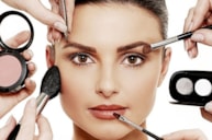 کاربرد براش آرایشی و معرفی بهترین ست براش آرایشی (براش کرم پودر)